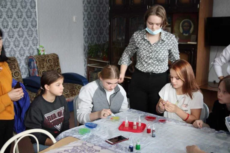 Racines Russes, Russian Roots, Русские Корни, Raíces Rusas, Radici Russe