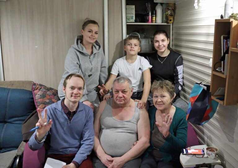 avis Racines Russes, feedback Russian Roots, отзывы Русские Корни, comentarios Raíces Rusas, recensioni Radici Russe