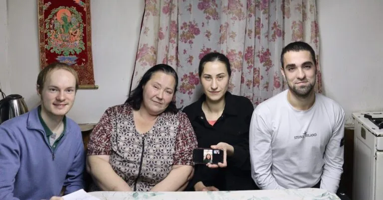 avis Racines Russes, feedback Russian Roots, отзывы Русские Корни, comentarios Raíces Rusas, recensioni Radici Russe