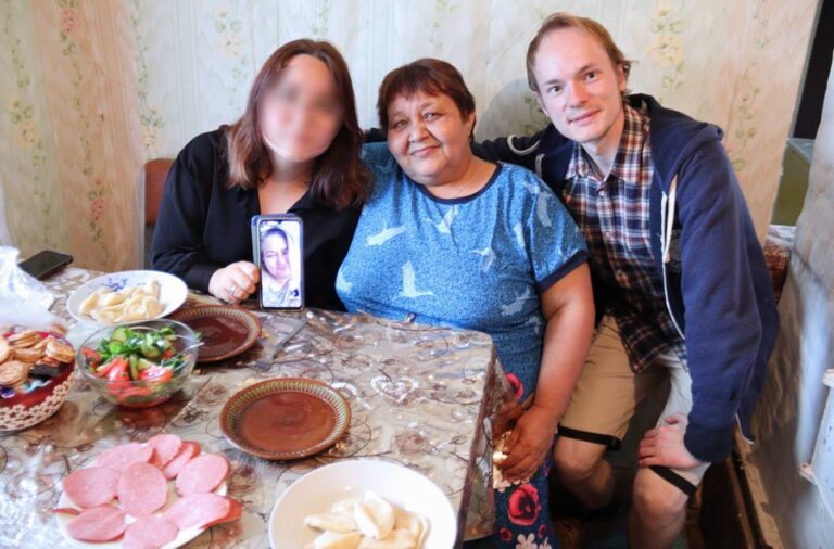 avis Racines Russes, feedback Russian Roots, отзывы Русские Корни, comentarios Raíces Rusas, recensioni Radici Russe